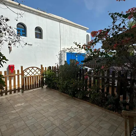 Playmar 2075 בית נופש *