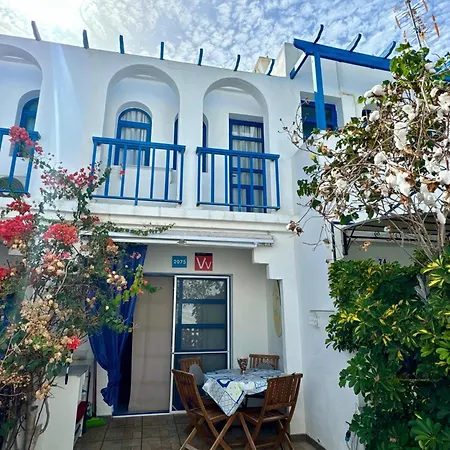 Playmar 2075 בית נופש *